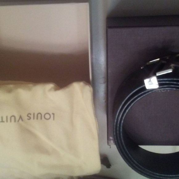 Louis Vuitton Belt - Picture 4 of 8